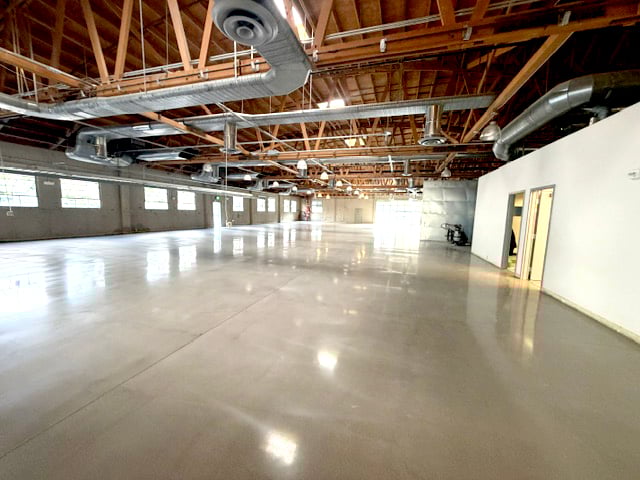 Los Aneleses Concrete Polishing - Recent Retail Store Project